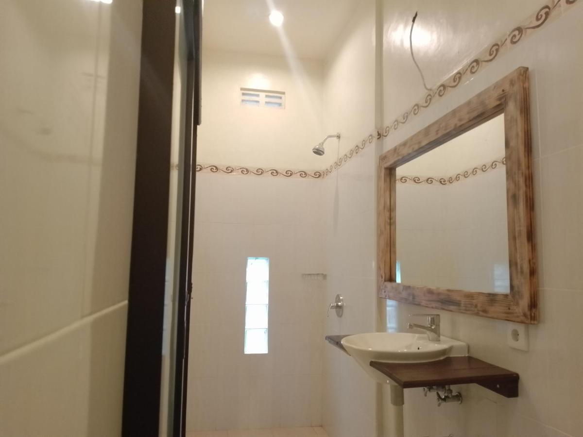 Yanti Guest House Canggu Exterior foto